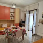 Domusthalassa Daire *